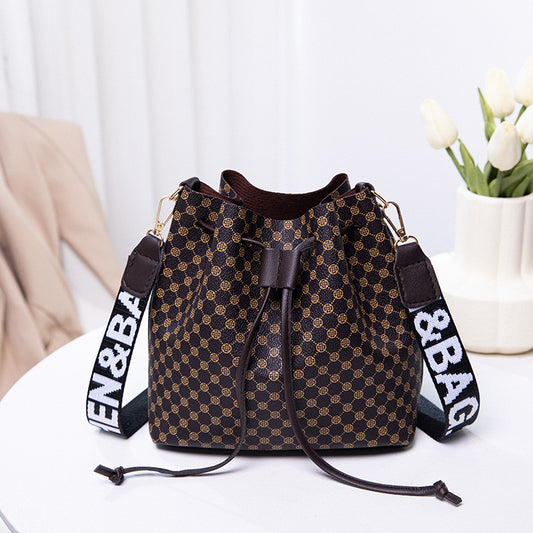 Women's High-grade Large Capacity Fashion Wide Strap Crossbody Bags