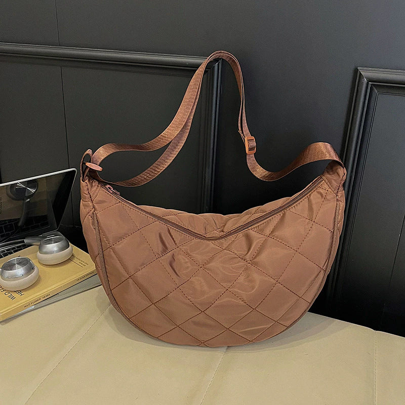 Trendy Nylon High-grade Large Capacity Dumpling Niche Female Women's Shoulder Bag