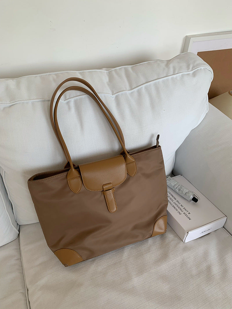 Women's Contrast Color Nylon Canvas Leisure Commute Women's Shoulder Bag