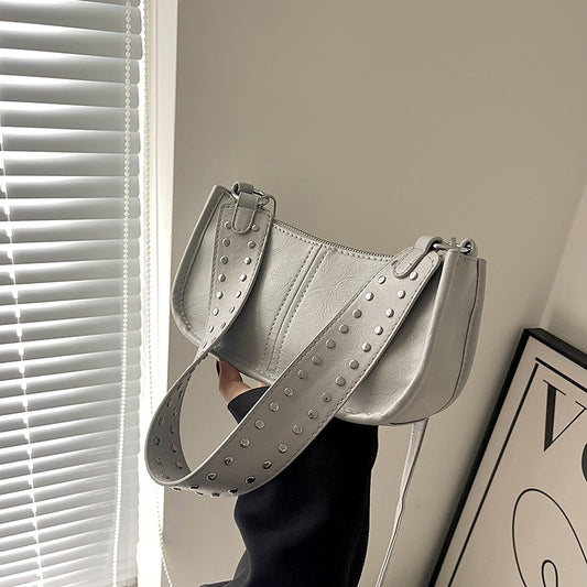 Attractive Women's Fashion Rivet Simple Texture Bags