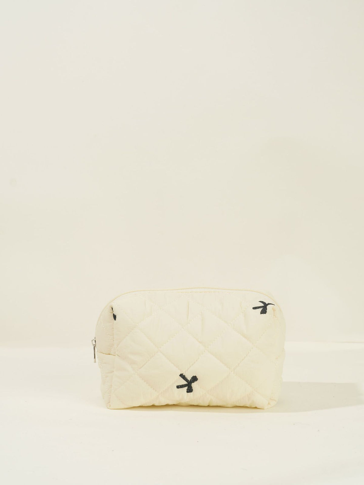 Embroidered Bow Large Capacity Suit Storage Makeup Bag