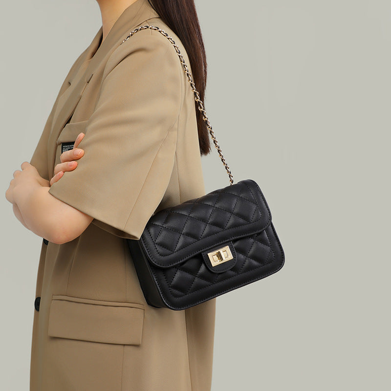 Women's Fashion Embroidery Thread Diamond Western Style Bags