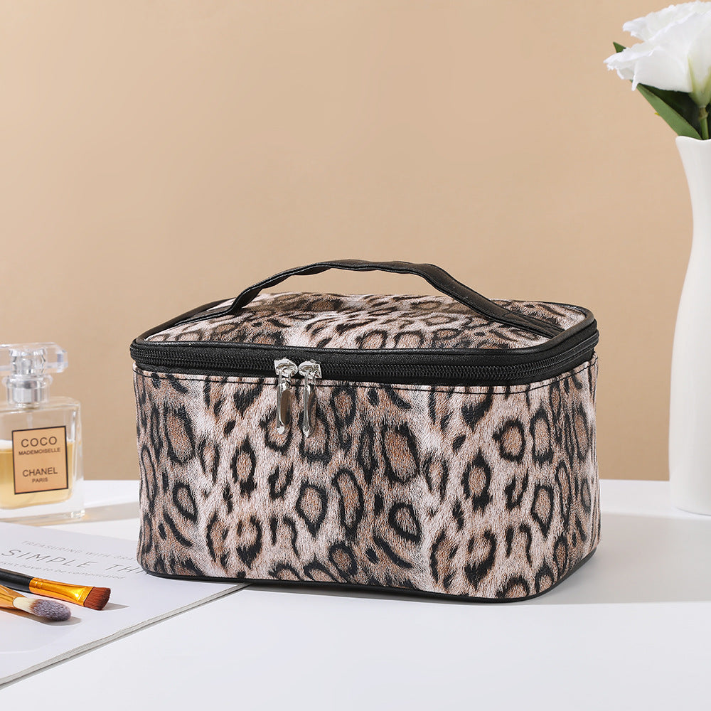 Portable Large Capacity Wash Stylish Versatile Makeup Bag