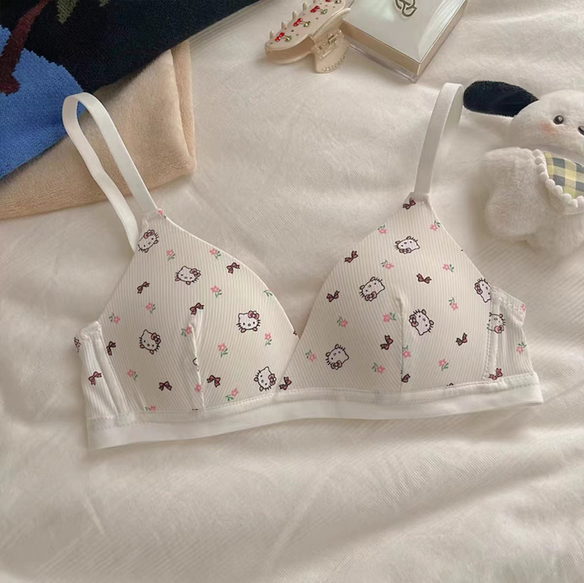 Traceless Underwear Wireless Female Triangle Cup Everyday Bras
