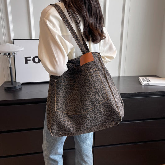 Women's Leopard Print Autumn Floral Fried Street Shoulder Bags