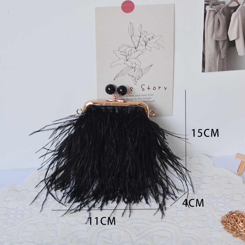 Women's Affordable Luxury Style Niche Furry Dinner Mini Ostrich Fashion Clutch Purses