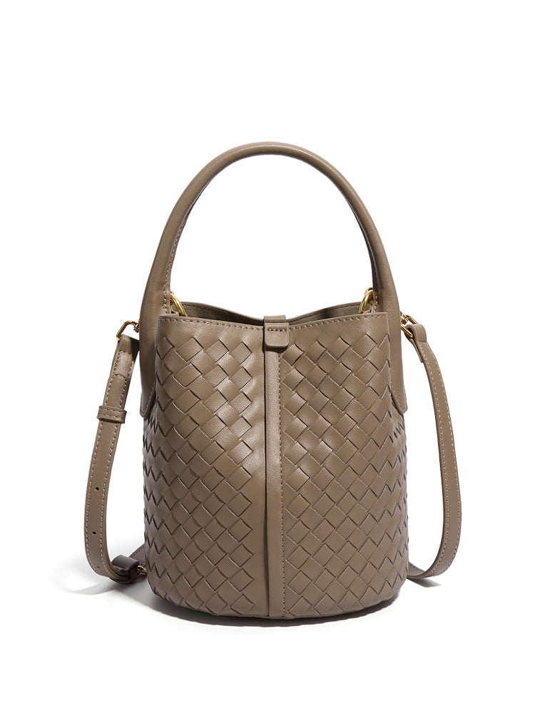 Attractive Popular Hand-woven Trendy Solid Color Handbags