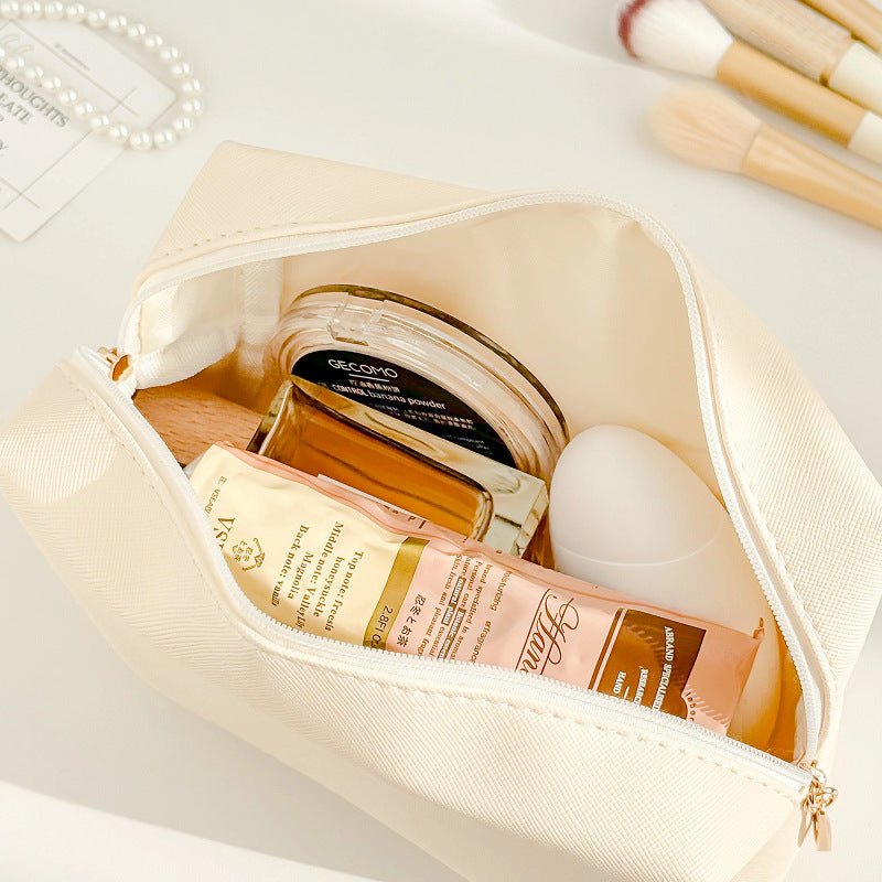 Cool Portable Storage Wash Waterproof Shell Makeup Bag