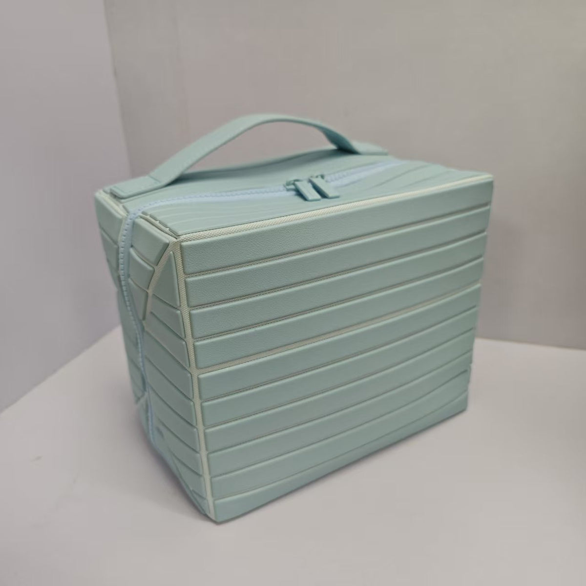Partition Portable Outing Skin Care Cosmetics Storage Cosmetic Bags