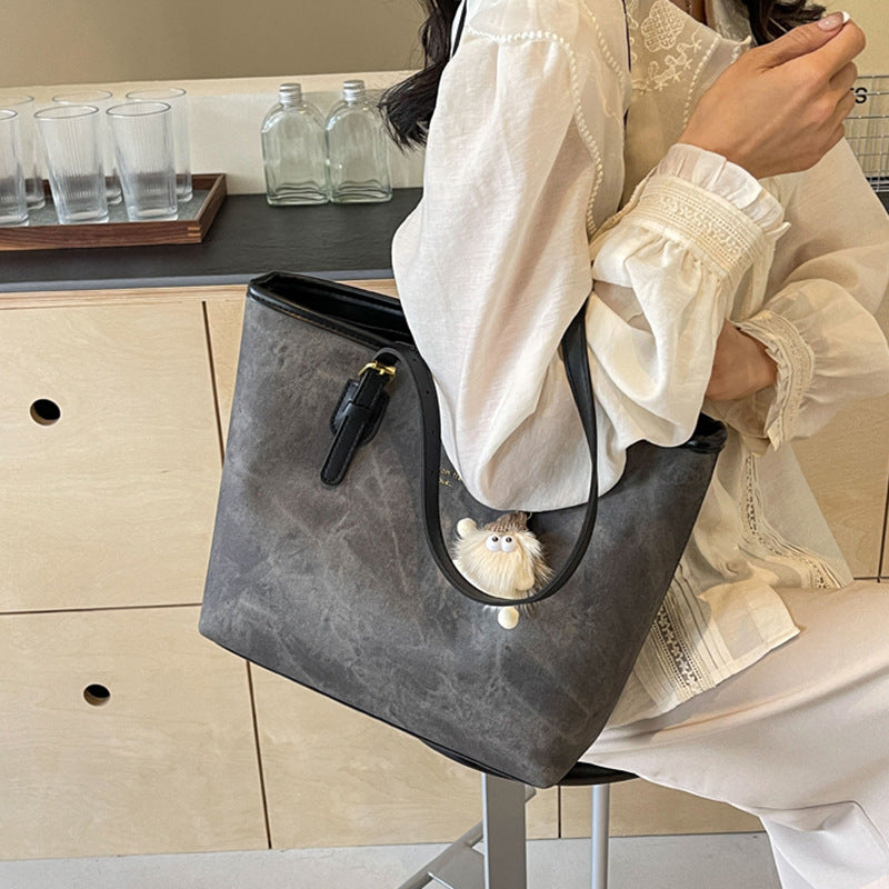 Women's Large Capacity Commuter Versatile High Sense Women's Messenger Bag