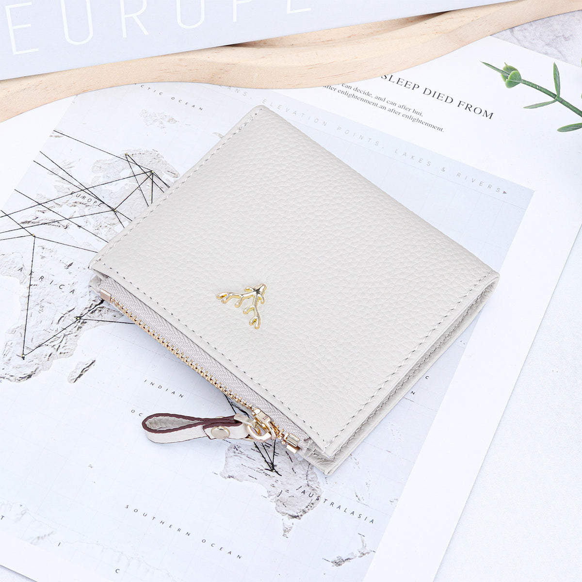 Women's Genuine Leather Short First Layer Cowhide Ladies Wallet