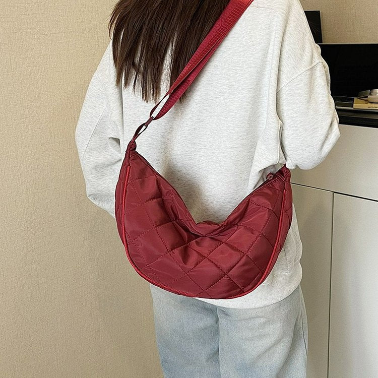 Trendy Nylon High-grade Large Capacity Dumpling Niche Female Women's Shoulder Bag