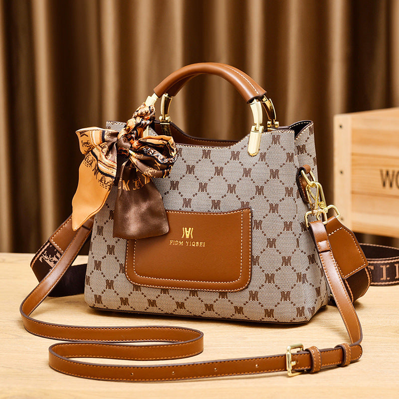 Women's Commuting Retro Alphabet Versatile Large Capacity Crossbody Bags