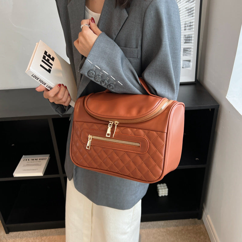 Large Capacity Toiletry Portable Cosmetics Storage Rhombus Material More Cosmetic Bags