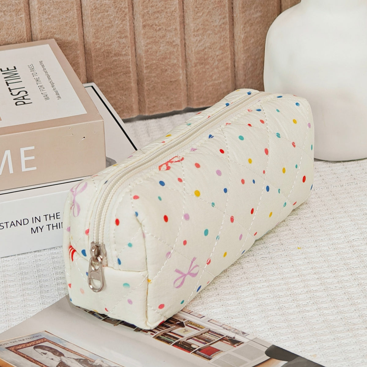 Simple Portable Large Capacity Cosmetics Storage Out Bags