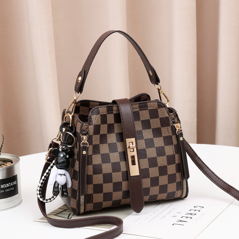 Women's Stylish Unique Fashion Summer Versatile Shoulder Bags