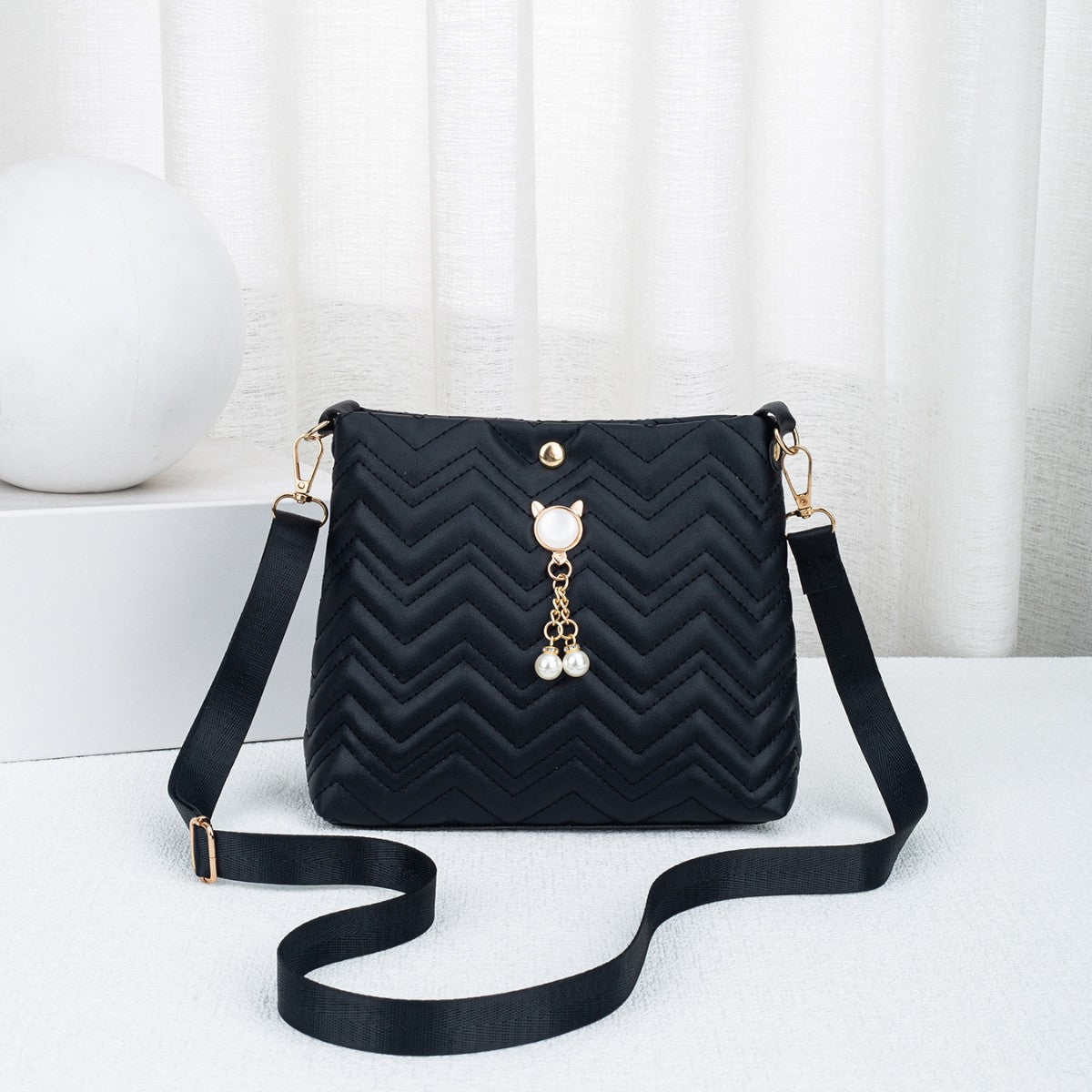 Women's Wave Quilted Fashion Mini For Women's Shoulder Bag