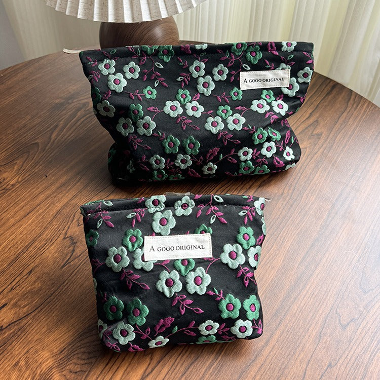 Fresh Black Flower Portable Skin Care Buggy Canvas Cosmetic Bags