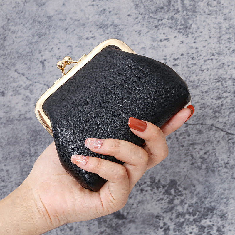 Retro Fashion Short Mini Clutch Oil Wax Leather Earphone Ladies Wallet
