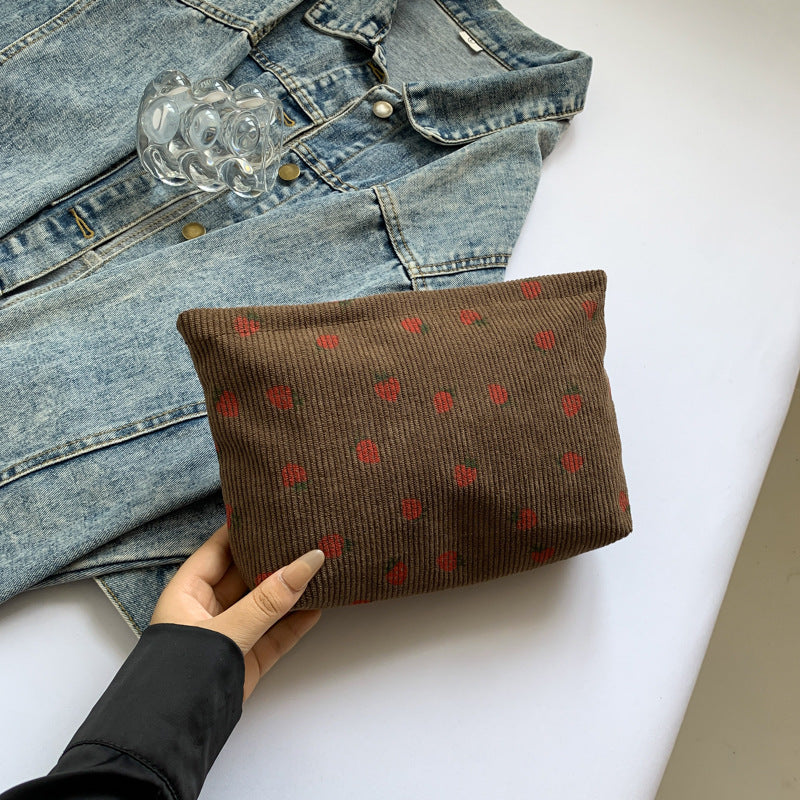 Cute Strawberry Autumn Retro Fashion Simple Trend Makeup Bag
