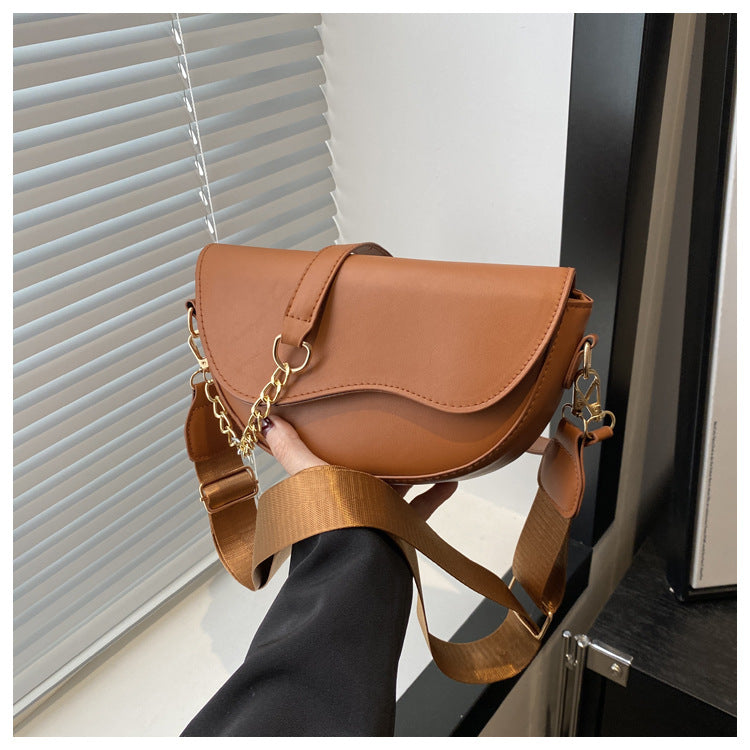 Design Wide Strap Underarm Chain One Bags