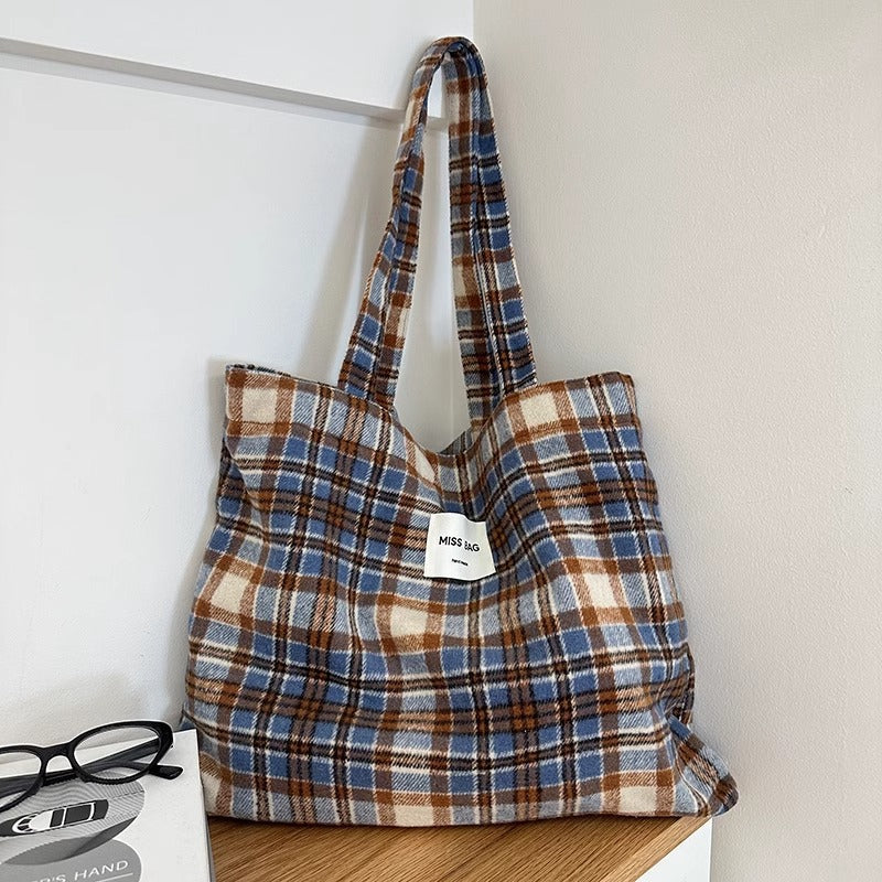 Korean Style Woolen Winter Thickened Large Capacity Women's Shoulder Bag