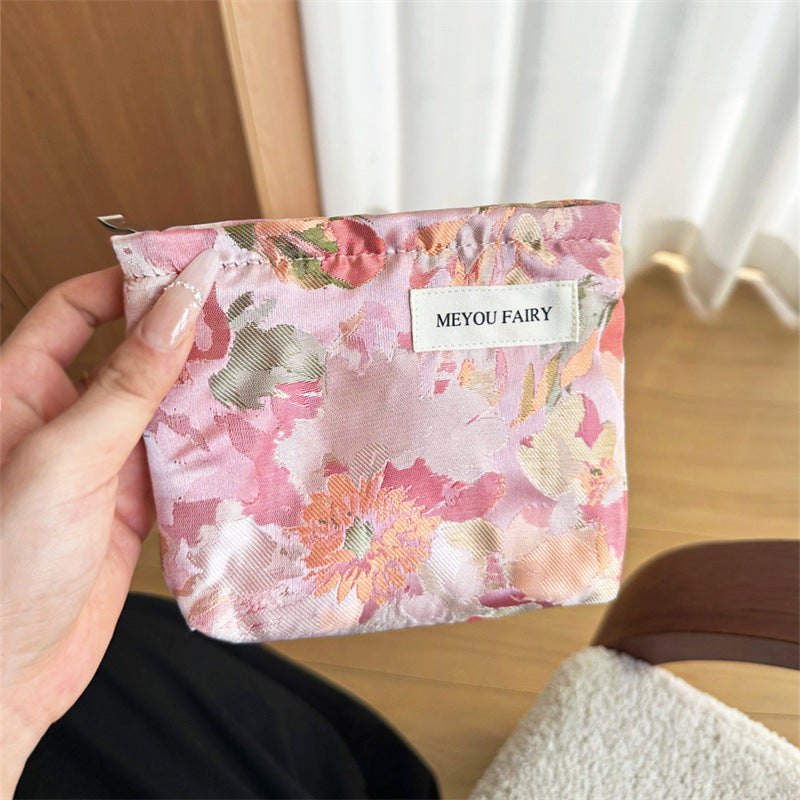 Fresh Portable Skin Care Buggy Toiletry Underwear Hand Makeup Bag