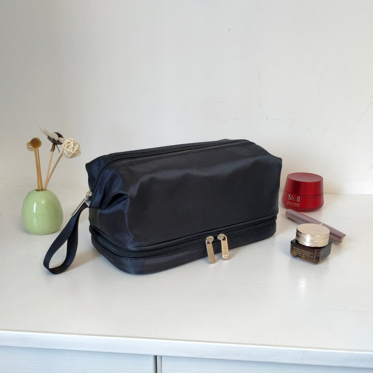 Dry Wet Separation Large Capacity Portable Cute High-grade Hand-held Super Makeup Bag