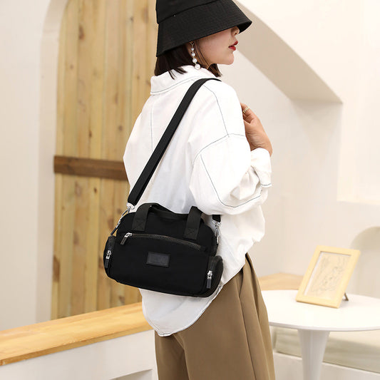 Women's Large Capacity Waterproof Simple Fashion Nylon Handbags