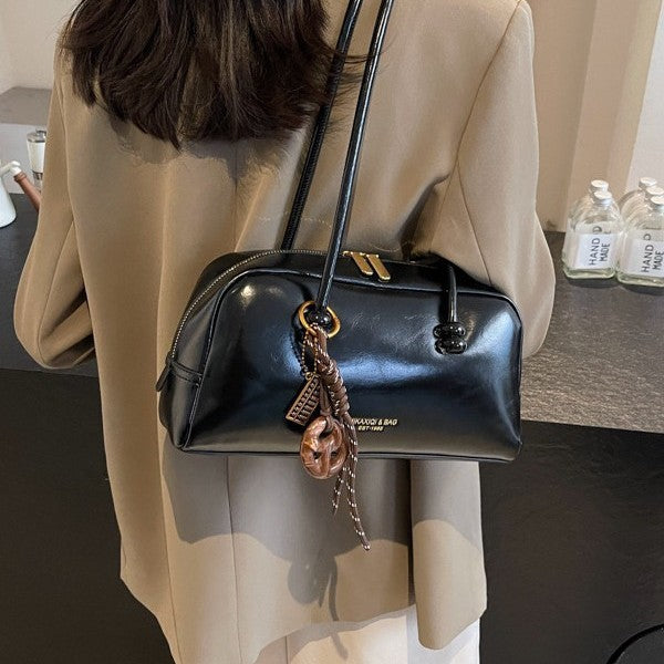 Women's Trendy Retro Large Capacity Pillow Commuter Portable Women's Shoulder Bag