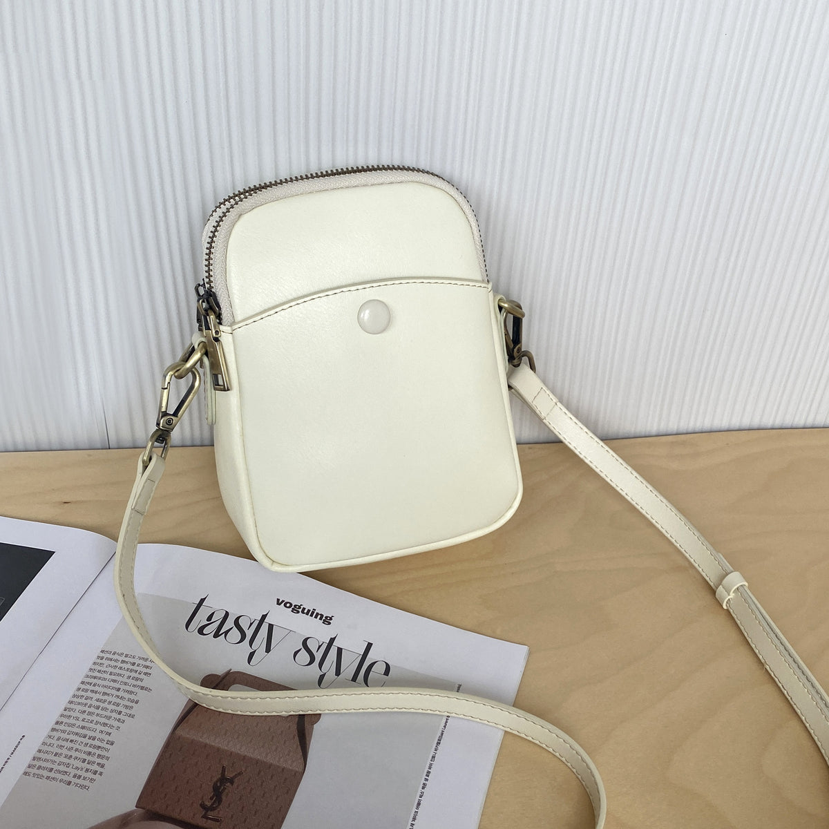 Women's Vegetable Tanning Leather Versatile Hand-held Simple Women's Messenger Bag