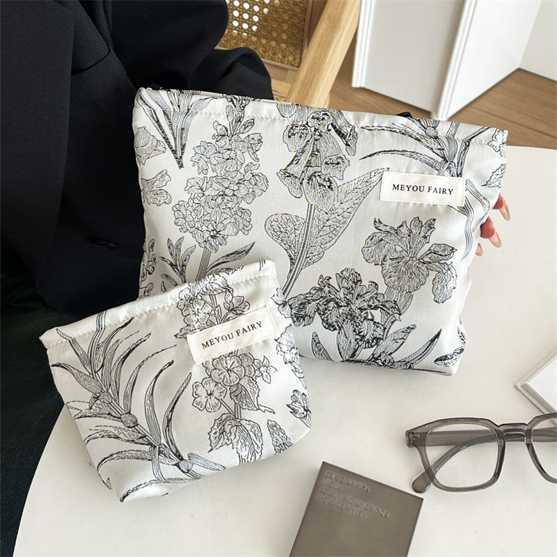 Simple Flower Niche High-grade Portable Storage Outing Makeup Bag