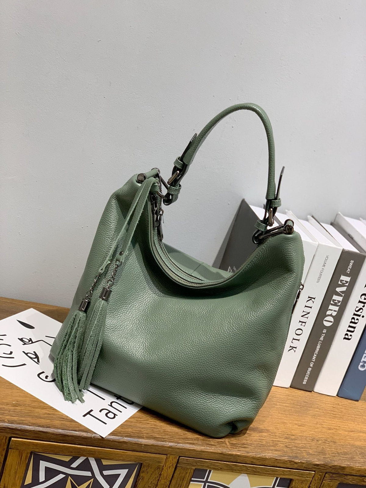 Women's Fashion Genuine Leather Underarm Layer Cowhide Tassel Large Women's Shoulder Bag