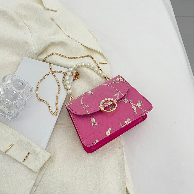 Simple Fashion Pearl Hand Female Summer Trendy Shoulder Bags