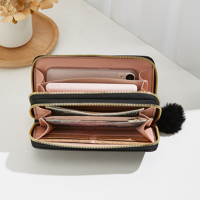 New Women's Stylish Good Texture Plush Ladies Wallet