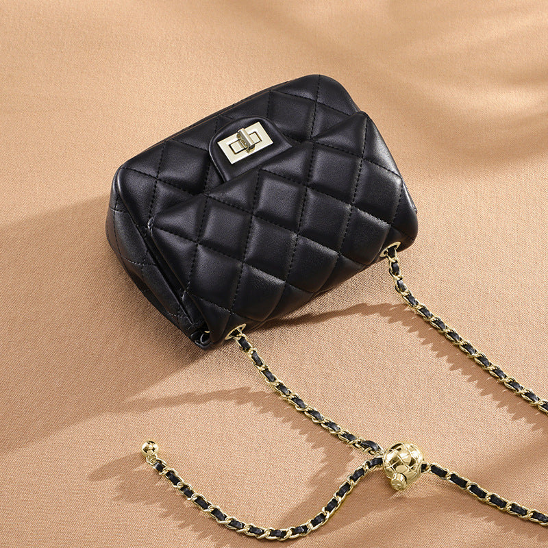 Women's Trendy Genuine Leather Fashion Rhombus Chain Women's Messenger Bag