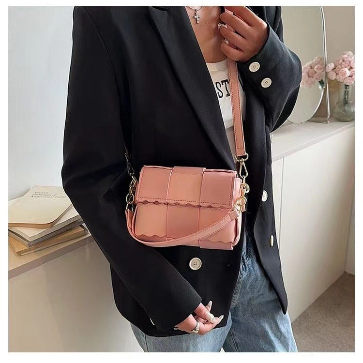 Hand-woven Make Cookies Yourself Pillow Material Women's Shoulder Bag