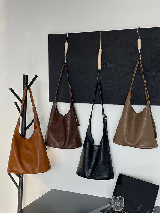 Women's Underarm Retro Textured Large Capacity Soft Shoulder Bags