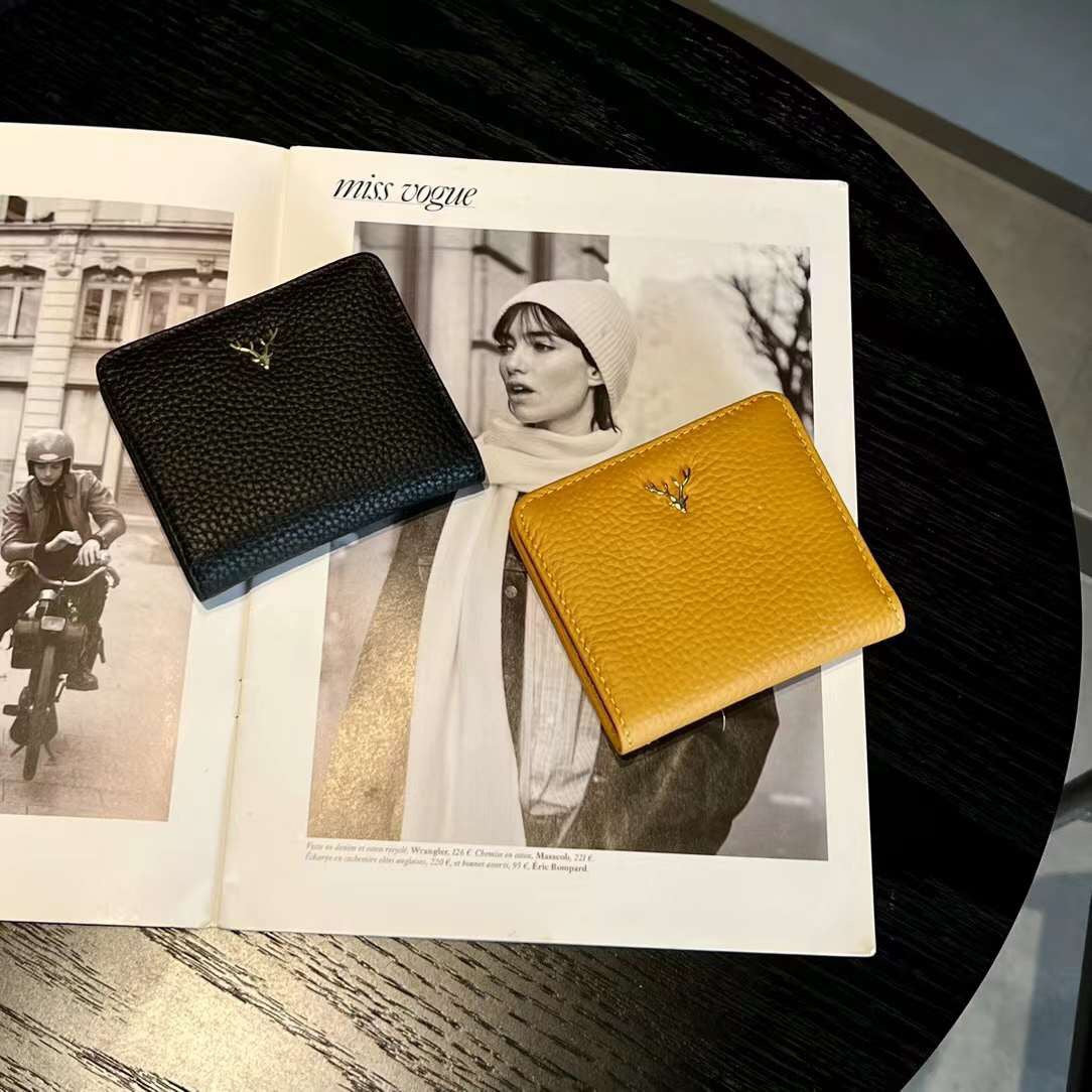 Women's Genuine Leather Antlers Short Fashion Full Cowhide Ladies Wallet