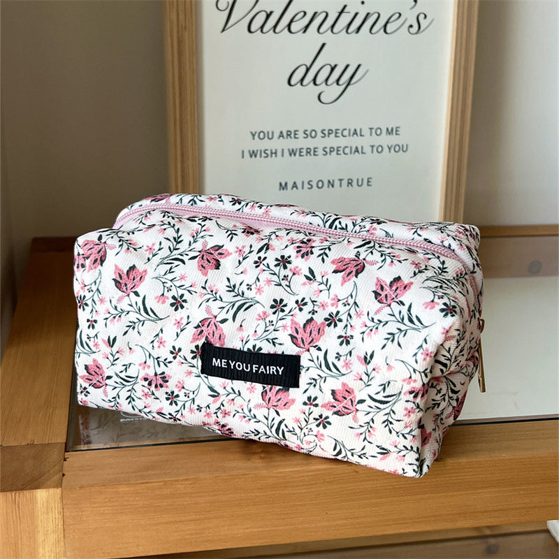 Open Retro Toiletry Floral Art Storage Portable Makeup Bag