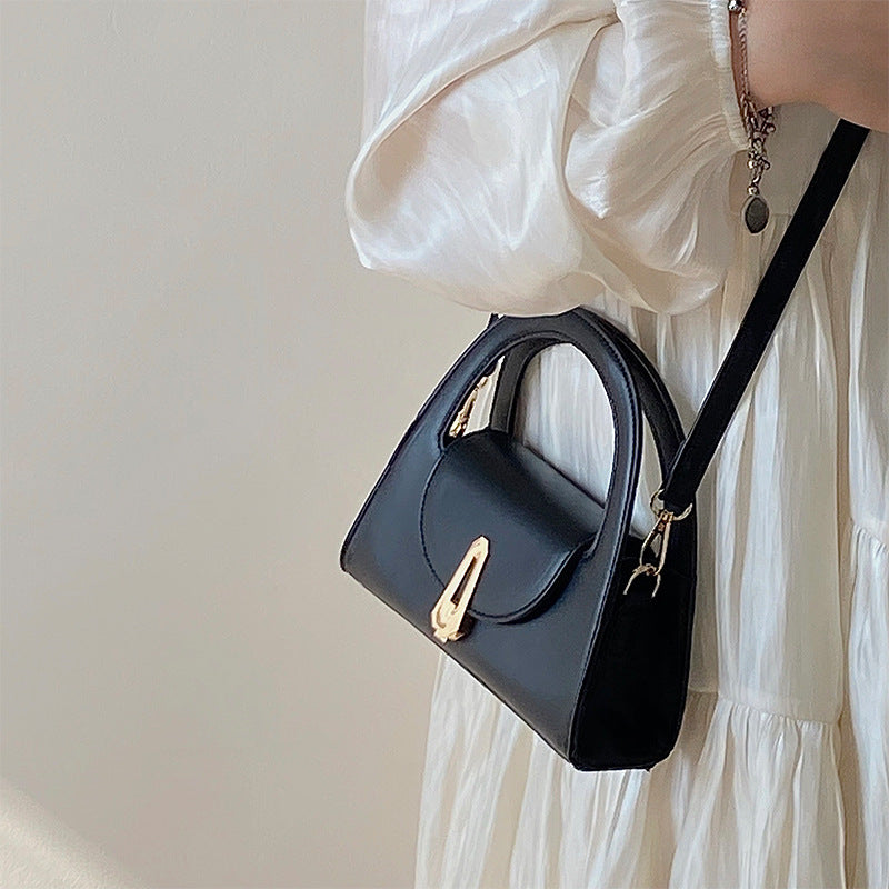 Women's High-grade Retro Latch Korean Temperament Wild Handbags