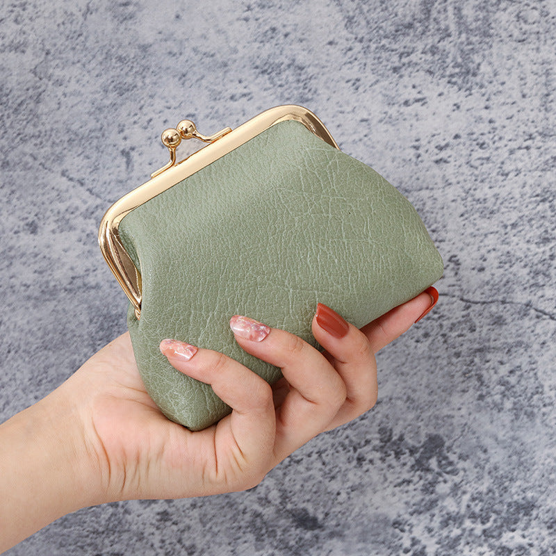 Retro Fashion Short Mini Clutch Oil Wax Leather Earphone Ladies Wallet