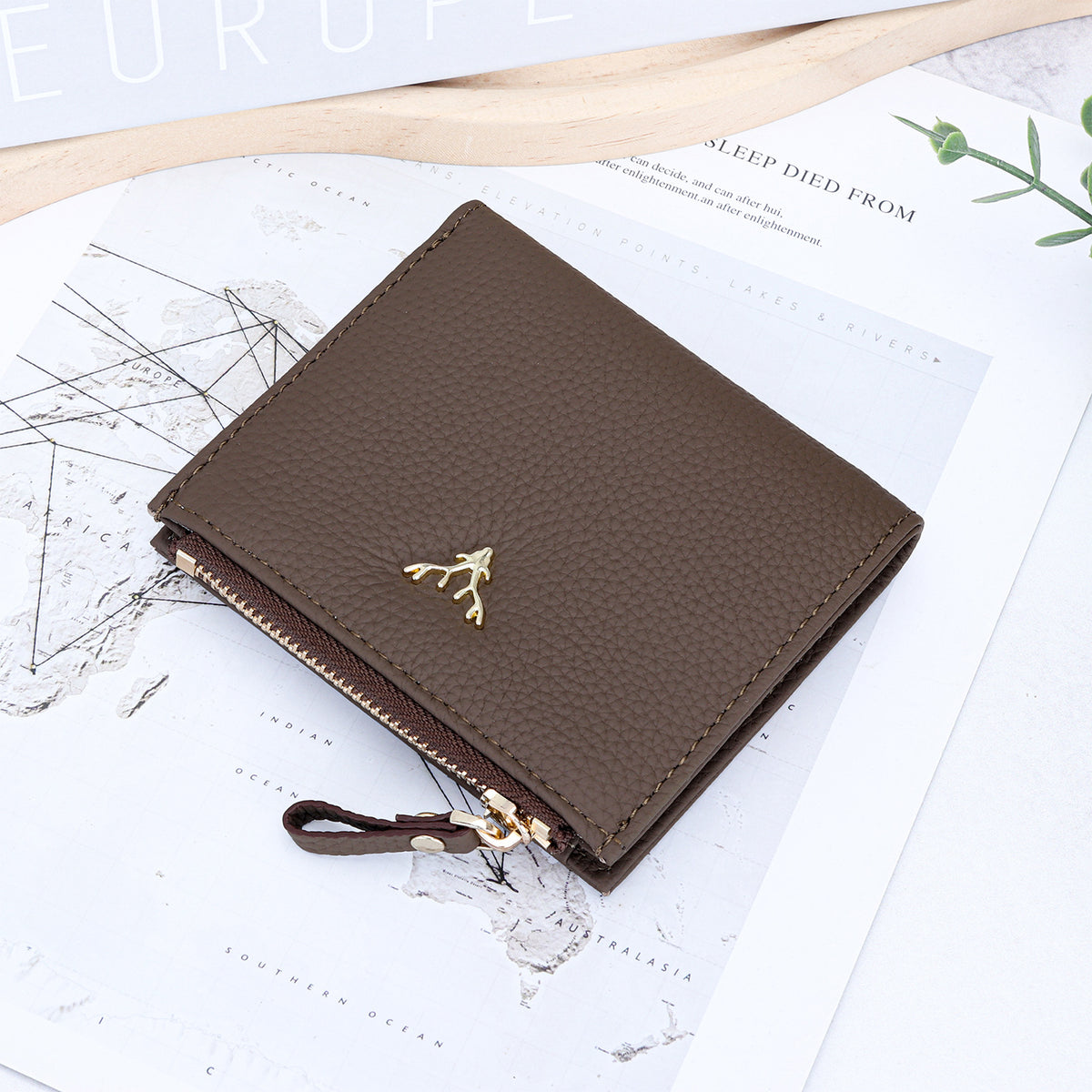 Women's Genuine Leather Short First Layer Cowhide Ladies Wallet
