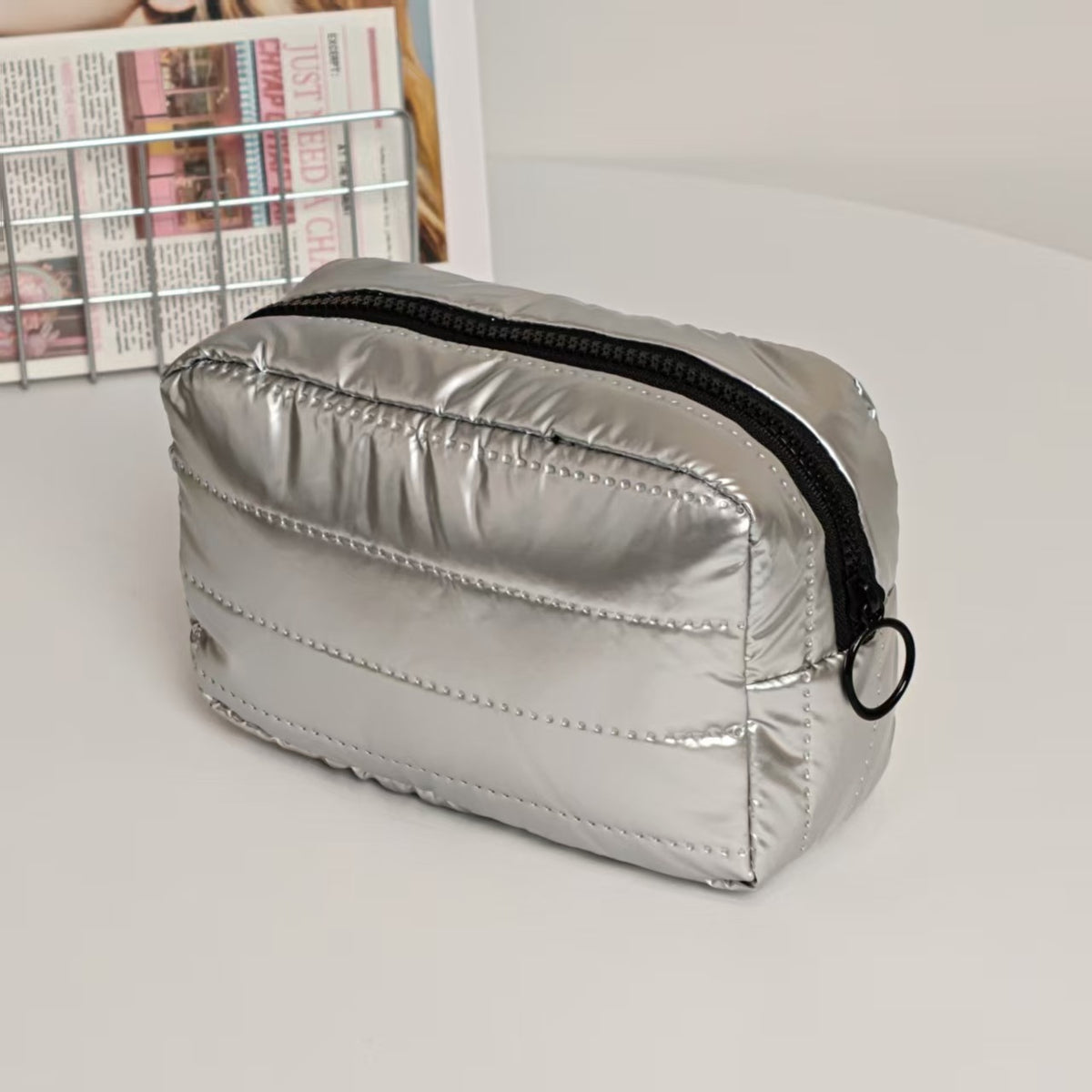 Jacket Material Space Cotton Wash Go Makeup Bag