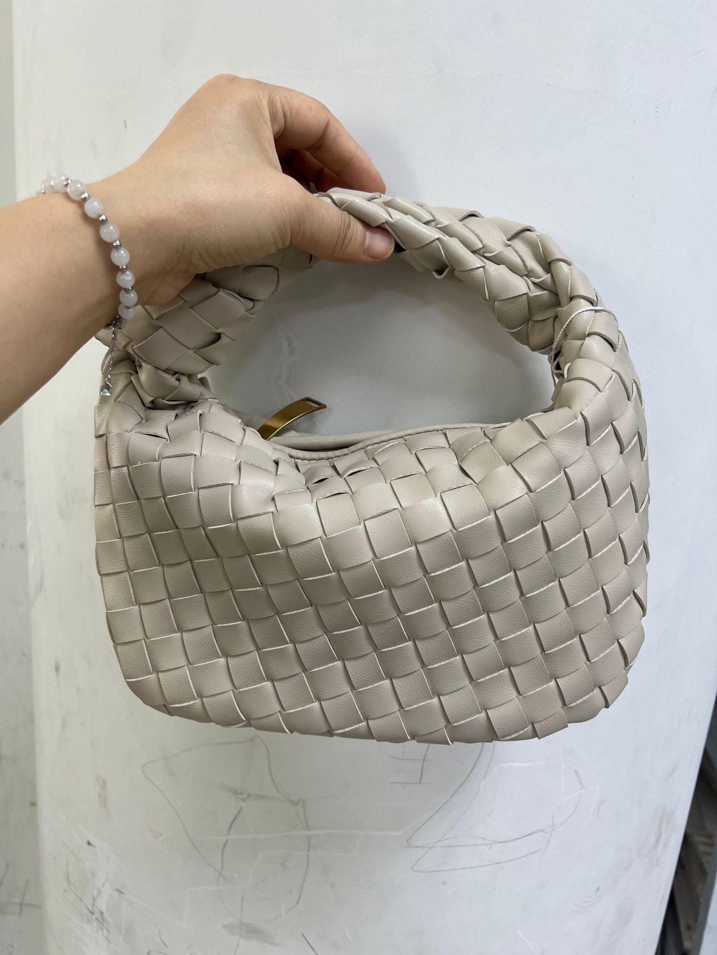 Women's High Quality Handmade Woven Gold Hardware Handbags