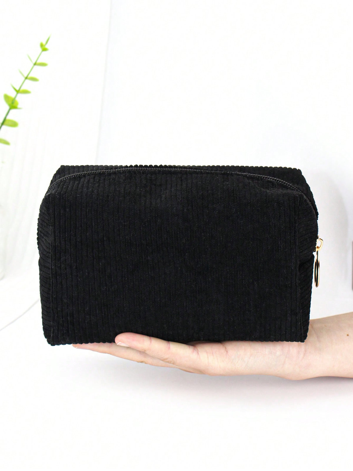 Fashion Corduroy Large Capacity Portable Wash Storage Solid Bags