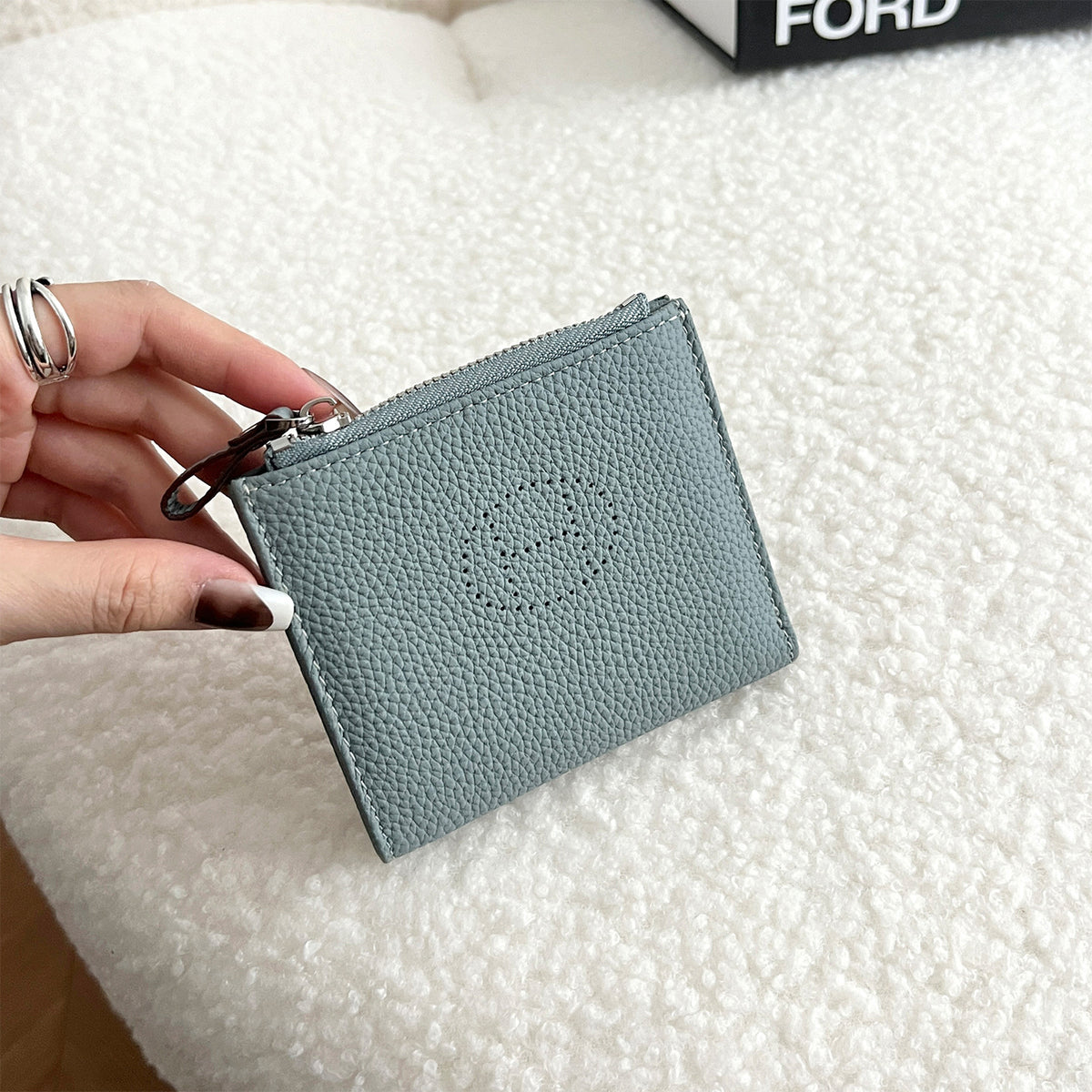 Female Short One Hollow Mini Cowhide Card Holder