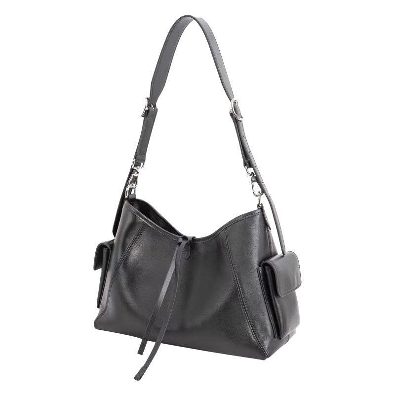 Women's Layer Cowhide Fashion Chain Black Warrior Women's Shoulder Bag