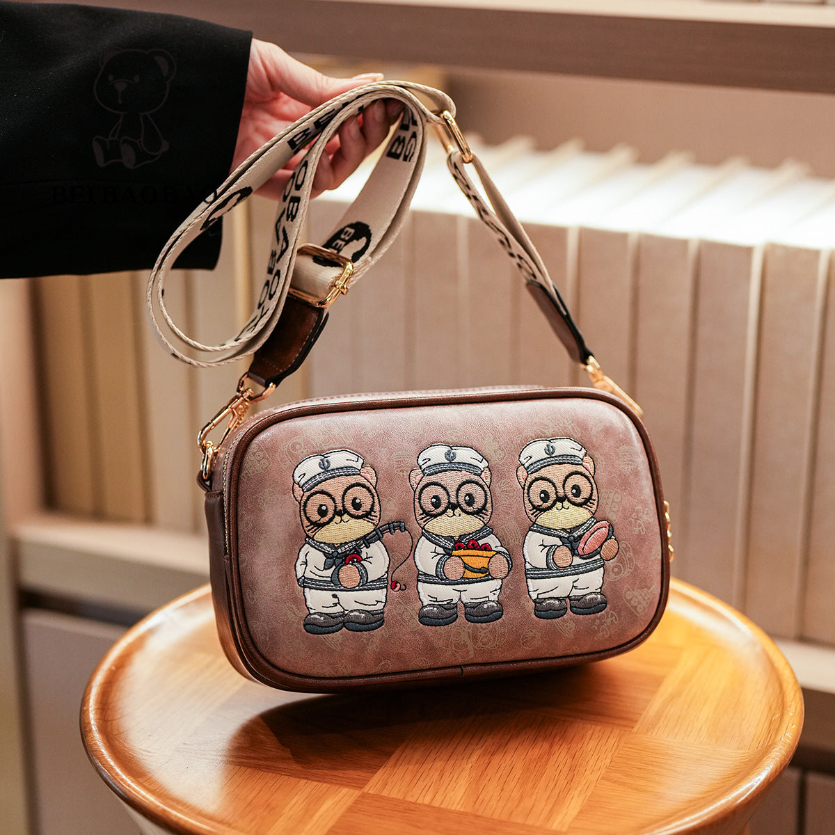 Source Trendy Fashion Off Cartoon Sweet Bags