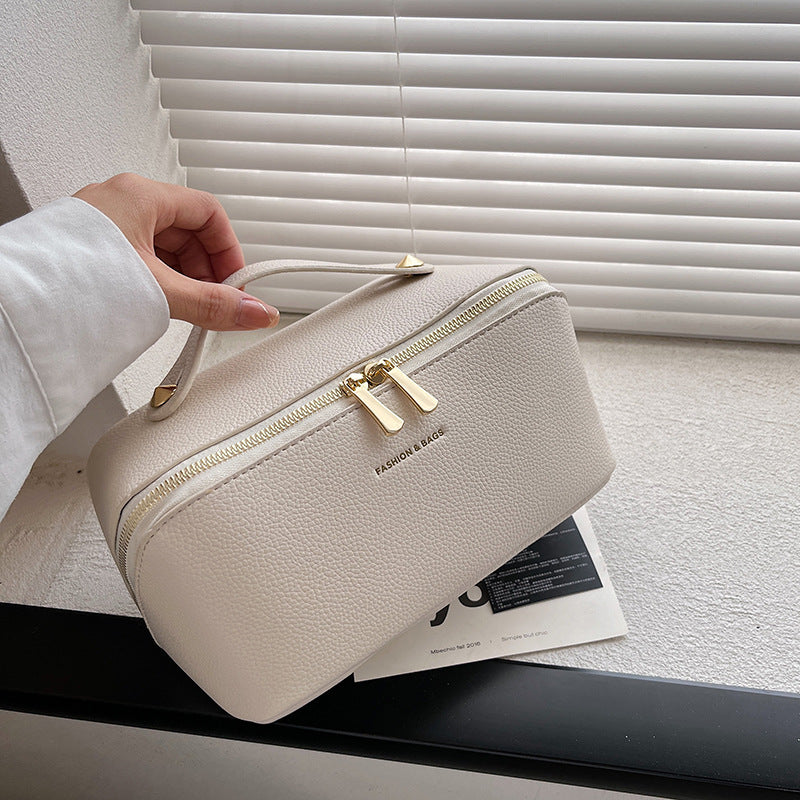 Good-looking Large Capacity Leather Wash Cosmetics Cosmetic Bags